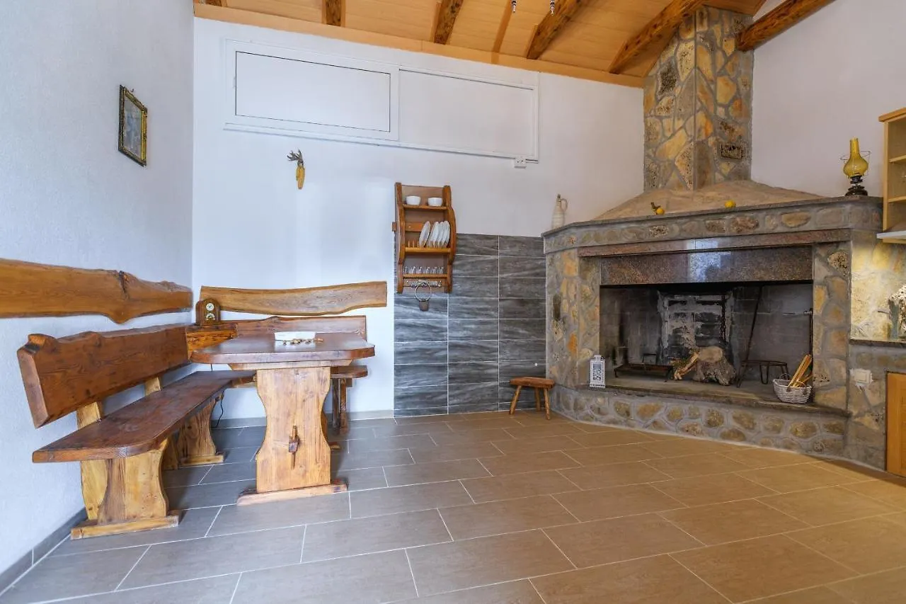 Holiday home House Oak Tree Villa Medvida