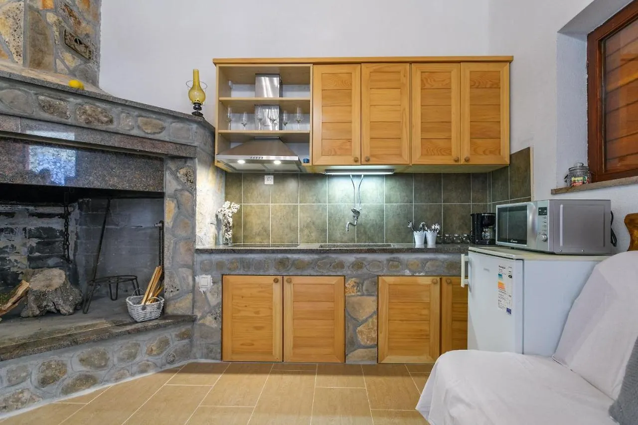 House Oak Tree Villa Medvida Croatia